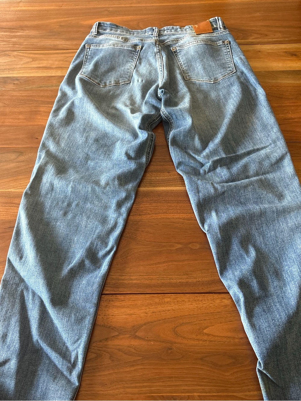 Women’s DU/ER Jeans in Light Blue Denim